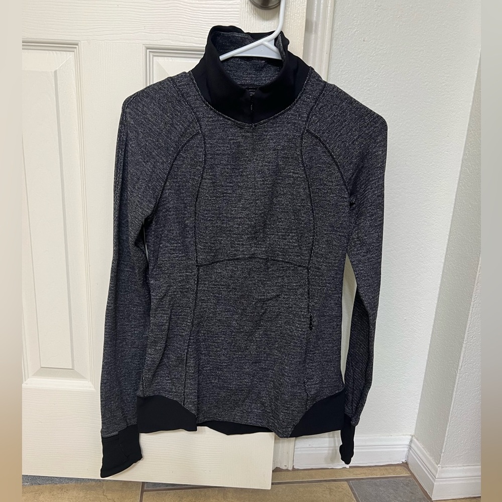 Womens lLululemon run inspire half zip pullover